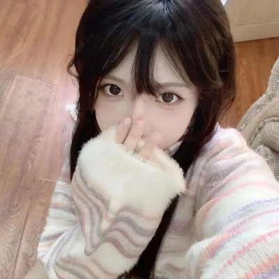 战火中的花蕾